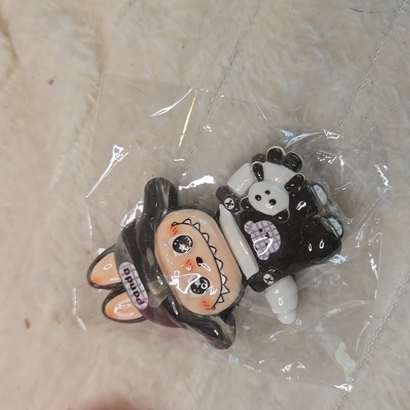 Hello Kitty Pink and White Gift Set with Accessories - Picture 10 of 11